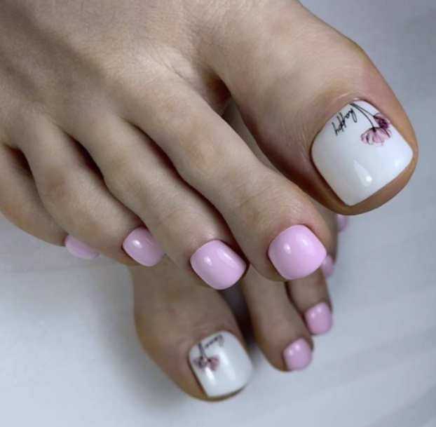 Pedicure 2023 and 10 photos with ideas